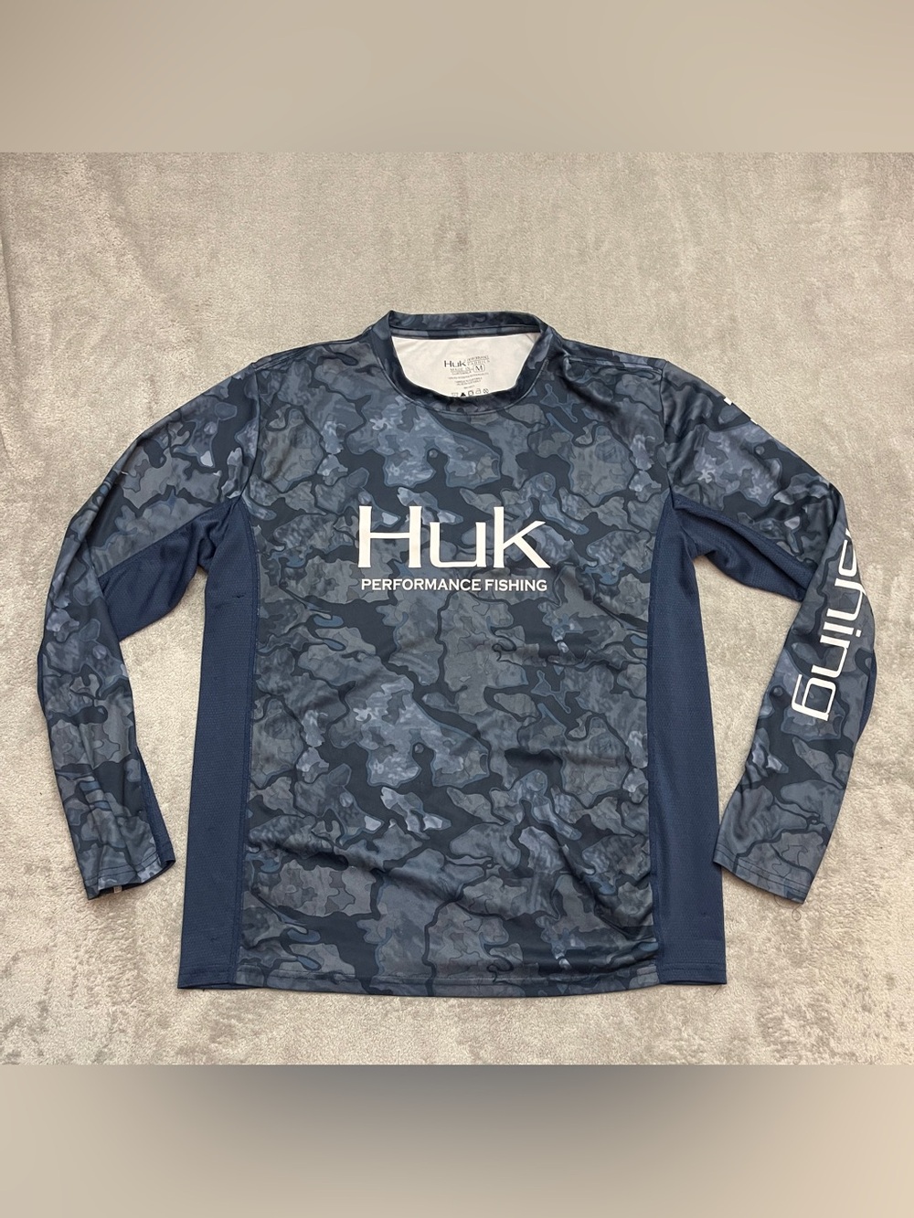 Huk Fishing Shirt Mens Small Blue Kryptek Camo Long Sleeve Performance Tee